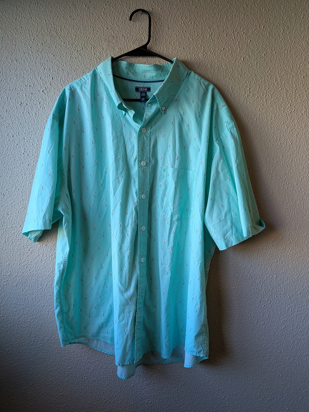 Izod Short-Sleeve Button-Down Shirt in Aqua Mint with Subtle Print